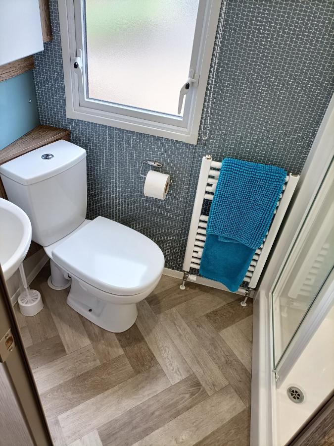 Yew Tree Retreat Villa Selsey Esterno foto
